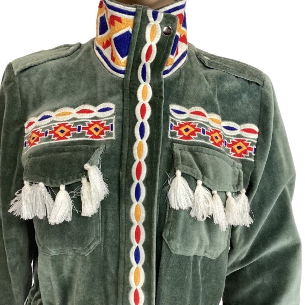 America & Beyond embroidered velvet jacket w/tassels size medium - Picture 4 of 9